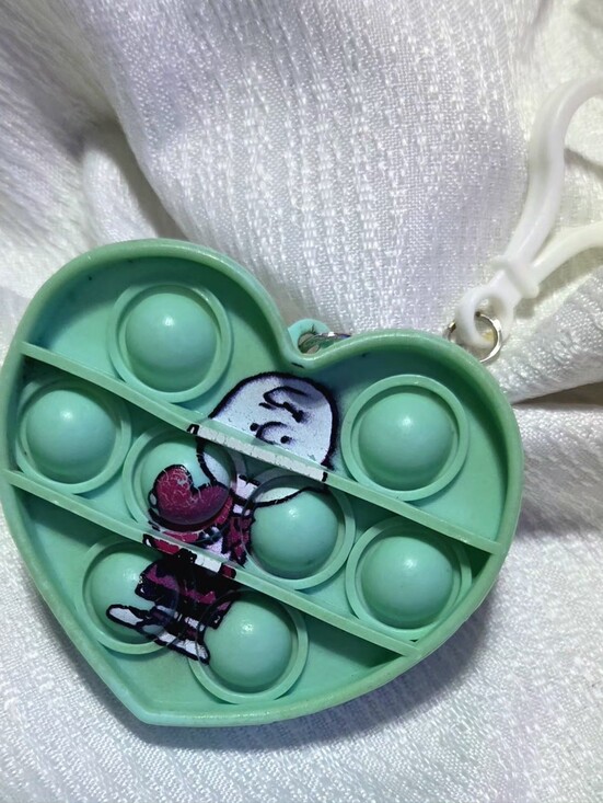 pop its Other - Very Rare! Peanuts Charlie Brown Snoopy Pop Its Keychain Fidget Toy